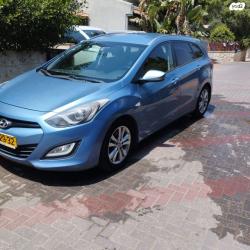 יונדאי i30 Inspire סטיישן אוט' 1.6 (135 כ"ס) בנזין 2015 למכירה ברמת 