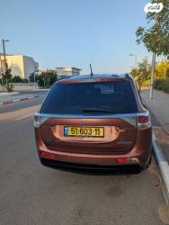 מיצובישי אאוטלנדר Instyle אוט' 7 מק' 2.0 (150 כ"ס) בנזין 2013 למכיר