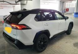 טויוטה RAV4 הייבריד E-motion Sky הייבריד אוט' 2.5 (178 כ''ס) בנזין 202