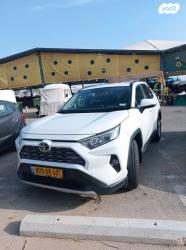 טויוטה RAV4 ארוך 4X2 Experience אוט' 2.0 (175 כ''ס) בנזין 2019 למכירה בא