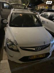 יונדאי i30CW Inspire סטיישן אוט' 1.6 (126 כ''ס) בנזין 2011 למכירה בבא