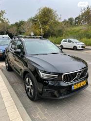 וולוו XC40 B4 Ultimate אוט' 2.0 (197 כ''ס) בנזין 2022 למכירה בתל אביב י