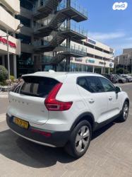 וולוו XC40 T4 Momentum Plus אוט' 2.0 (190 כ''ס) בנזין 2019 למכירה ברעננה