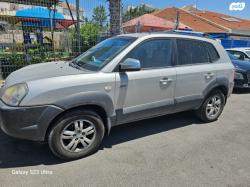 יונדאי טוסון 4X4 SE אוט' בנזין 2.7 (175 כ''ס) בנזין 2008 למכירה בב