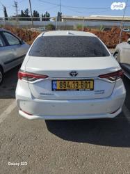 טויוטה קורולה הייבריד Limited סדאן אוט' 1.8 (98 כ''ס) בנזין 2019 ל