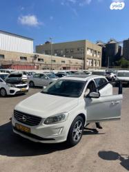 וולוו XC60 4X4 T6 Extreme סטיישן אוט' 3.0 (304 כ''ס) בנזין 2013 למכירה ב