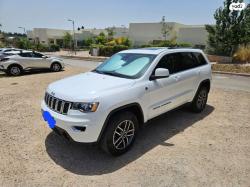 ג'יפ / Jeep גרנד צ'ירוקי 4X4 Laredo אוט' 5 מק' 3.6 (286 כ''ס) בנזין 2022 ל