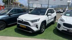 טויוטה RAV4 ארוך Extreme אוט' 2.0 (175 כ''ס) בנזין 2020 למכירה בחיפה