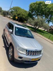 ג'יפ / Jeep גרנד צ'ירוקי 4X4 Overland אוט' 3.6 (282 כ''ס) בנזין 2012 למכי