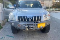 טויוטה לנד קרוזר ארוך 4X4 STD אוט' דיזל 8 מק' 3.0 (166 כ''ס) דיזל 2