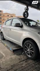 יונדאי i20 Insight אוט' 1.4 (100 כ"ס) בנזין 2013 למכירה בפתח תקווה