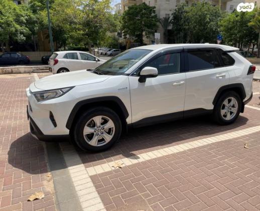 טויוטה RAV4 הייבריד E-xperience הייבריד 5 דל' אוט' 2.5 (178 כ''ס) בנזין 2021 למכירה בנתניה