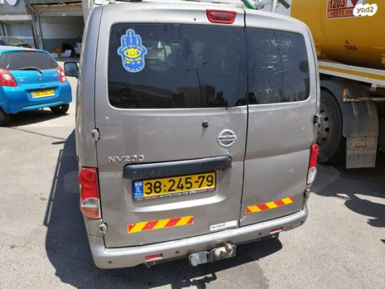 ניסאן NV200 Upper ידני דיזל 7 מק' 1.5 (85 כ''ס) דיזל 2012 למכירה בעפולה