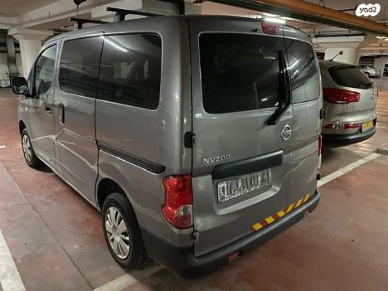 ניסאן NV200 Upper ידני דיזל 7 מק' 1.5 (90 כ''ס) דיזל 2013 למכירה בכפר יונה