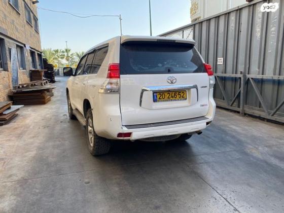 טויוטה לנד קרוזר ארוך 4X4 Luxury 60th אוט' דיזל 7 מק' 3.0 (190 כ''ס) דיזל 2013 למכירה בשפרעם