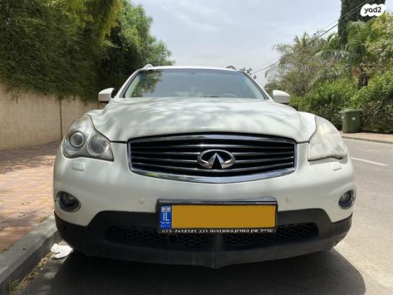 אינפיניטי QX50 / EX37 4X4 GT אוט' 3.7 (320 כ''ס) בנזין 2016 למכירה בגבעתיים