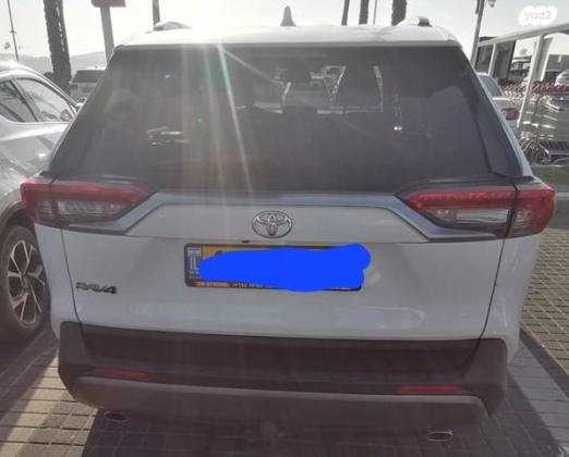 טויוטה RAV4 ארוך 4X2 Experience אוט' 2.0 (175 כ''ס) בנזין 2020 למכירה בטבריה