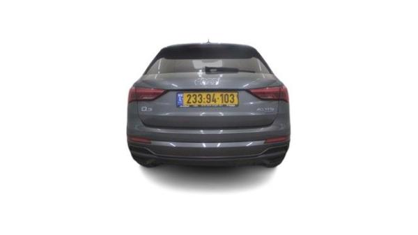 אאודי Q3 4X4 Sportback Sline אוט' 2.0 (190 כ''ס) בנזין 2022 למכירה ב