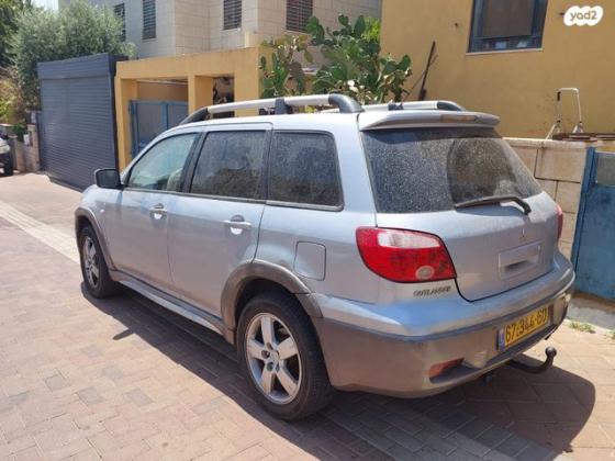 מיצובישי אאוטלנדר 4X4 Sport-LTH אוט' 5 מק' 2.4 (160 כ''ס) בנזין 2006 למכירה בגדרה