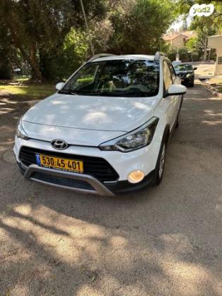 יונדאי i20 קרוס Cross Inspire אוט' 1.4 (100 כ"ס) בנזין 2018 למכירה ברחובות