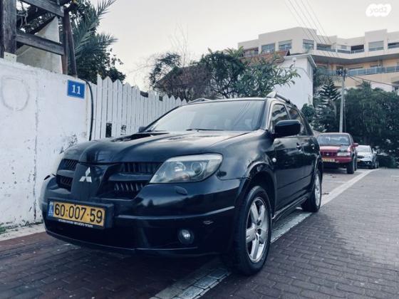 מיצובישי אאוטלנדר 4X4 Sport-LTH ידני 5 מק' 2.0 (202 כ''ס) בנזין 2005 למכירה בראשון לציון