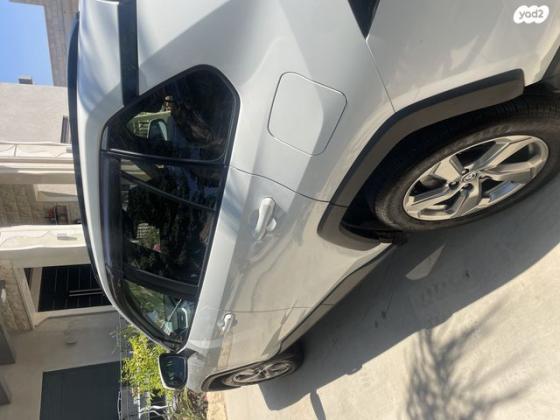 טויוטה RAV4 ארוך Extreme אוט' 2.0 (175 כ''ס) בנזין 2019 למכירה במגאר