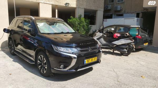 מיצובישי אאוטלנדר PHEV 4X4 Supreme הייבריד אוט' 5 מק' 2.0 (121 כ"ס) היברידי חשמל / בנזין 2018 למכירה בחולון