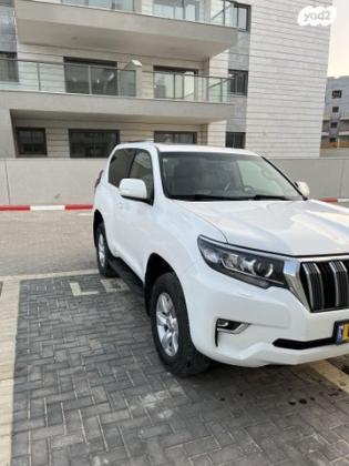 טויוטה לנד קרוזר קצר 4X4 Luxury אוט' דיזל 2.8 (177 כ"ס) דיזל 2020 למכירה בבאר שבע