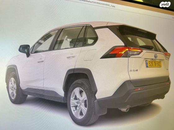 טויוטה RAV4 הייבריד E-volve הייבריד אוט' 2.5 (178 כ''ס) בנזין 2021 למכירה בראשון לציון