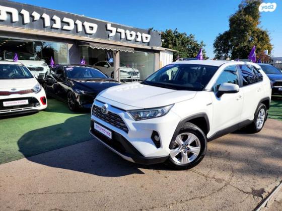 טויוטה RAV4 הייבריד E-xperience הייבריד 5 דל' אוט' 2.5 (178 כ''ס) בנזין 2023 למכירה בכפר יונה