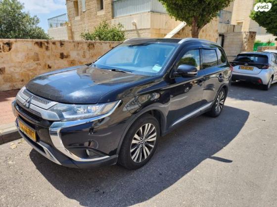 מיצובישי אאוטלנדר Instyle אוט' 7 מק' 2.0 (150 כ"ס) בנזין 2019 למכירה בירושלים