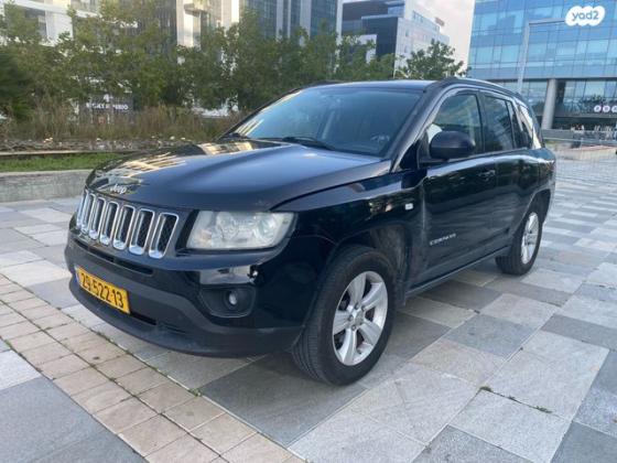 ג'יפ / Jeep קומפאס 4X4 Sport אוט' 2.4 (168 כ''ס) בנזין 2012 למכירה בחולון