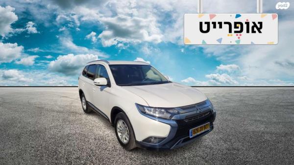 מיצובישי אאוטלנדר Intense אוט' 7 מק' 2.0 (150 כ"ס) בנזין 2019 למכירה ב