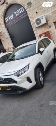 טויוטה RAV4 הייבריד E-volve הייבריד אוט' 2.5 (178 כ''ס) בנזין 2019 למכירה בירושלים