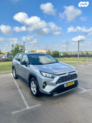 טויוטה RAV4 הייבריד E-xperience הייבריד 5 דל' אוט' 2.5 (178 כ''ס) בנזין 2019 למכירה בנתניה