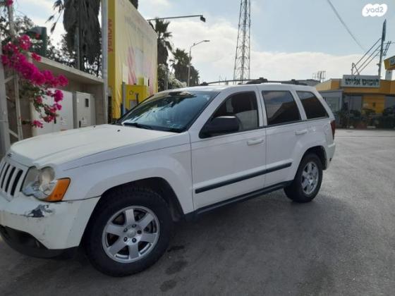 ג'יפ / Jeep גרנד צ'ירוקי 4X4 Laredo אוט' 3.7 (209 כ''ס) בנזין 2010 למכירה בקדימה צורן