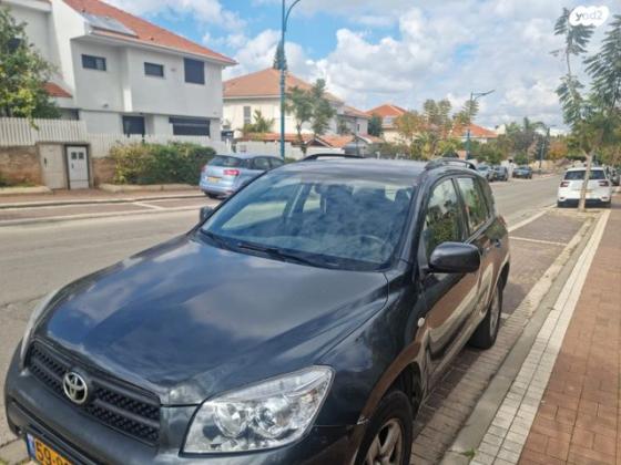 טויוטה RAV4 ארוך 4X4 GLI אוט' 2.0 (152 כ''ס) בנזין 2007 למכירה בתל מונד