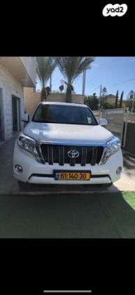 טויוטה לנד קרוזר ארוך 4X4 Luxury אוט' דיזל 7 מק' 3.0 (190 כ''ס) דיזל 2014 למכירה במשהד