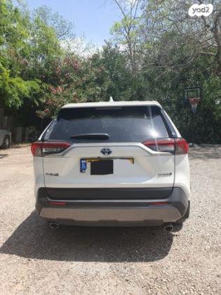 טויוטה RAV4 הייבריד E-xperience הייבריד 5 דל' אוט' 2.5 (178 כ''ס) בנזין 2021 למכירה בניר צבי