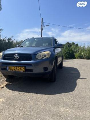 טויוטה RAV4 ארוך 4X4 GLI אוט' 2.0 (152 כ''ס) בנזין 2007 למכירה בתל אביב יפו