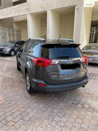 טויוטה RAV4 ארוך 4X4 Premium אוט' 2.0 (151 כ''ס) בנזין 2015 למכירה בתל אביב יפו