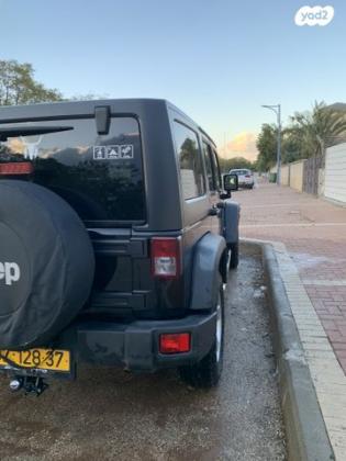 ג'יפ / Jeep רנגלר ארוך 4X4 Unlimited Sport אוט' 3.6 (280 כ''ס) ק'-2 בנזין 2016 למכירה בשוהם