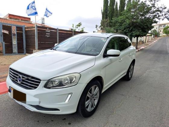 וולוו XC60 T5 Kinetic סטיישן אוט' 2.0 (245 כ''ס) בנזין 2016 למכירה במעלות תרשיחא