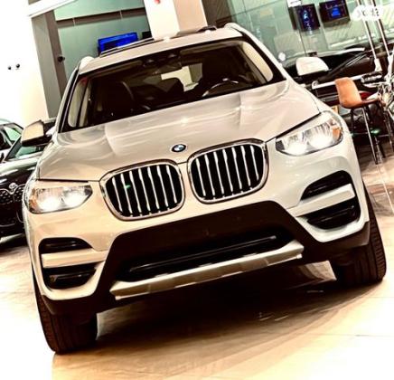 ב.מ.וו X3 4X4 XDRIVE30I Executive אוט' 2.0 (252 כ''ס) בנזין 2019 למכירה בראשון לציון