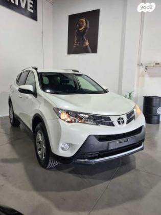 טויוטה RAV4 ארוך 4X4 Premium אוט' 2.0 (151 כ''ס) בנזין 2015 למכירה באשדוד