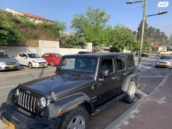 ג'יפ / Jeep רנגלר ארוך 4X4 Unlimited Sport אוט' 3.6 (280 כ''ס) ק'-2 בנזין 2017 למכירה ברמת השרון