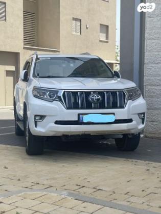 טויוטה לנד קרוזר ארוך 4X4 Limited אוט' דיזל 7 מק' 2.8 (177 כ"ס) דיזל 2019 למכירה בעכו