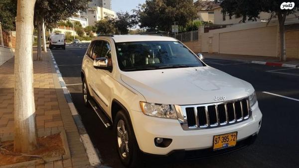 ג'יפ / Jeep גרנד צ'ירוקי 4X4 Laredo אוט' 3.6 (282 כ''ס) בנזין 2011 למכירה בצור יצחק