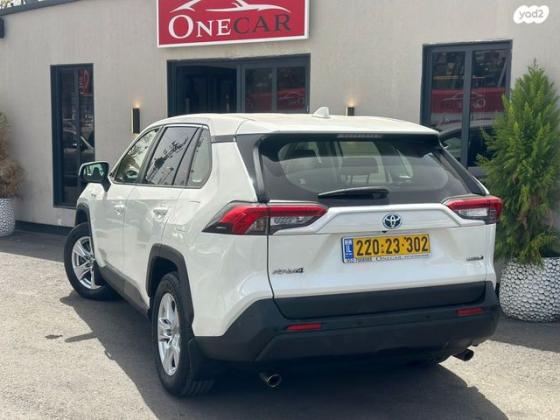 טויוטה RAV4 הייבריד E-volve הייבריד אוט' 2.5 (178 כ''ס) בנזין 2020 למכירה בראשון לציון