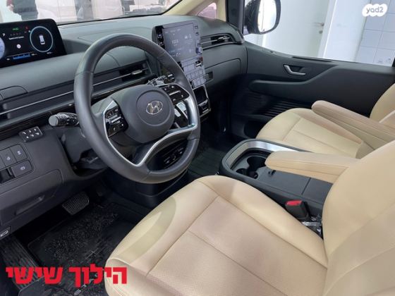 יונדאי סטאריה Luxury אוט' דיזל 2.2 (177 כ''ס) דיזל 2022 למכירה בראשון לציון